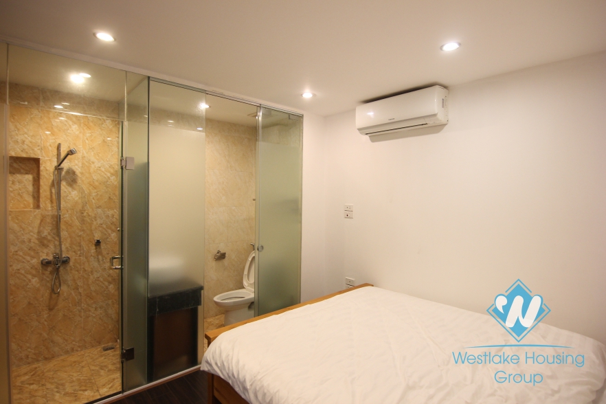 02 bedrooms apartment for rent in Xuan Dieu Street, Tay Ho, Hanoi.